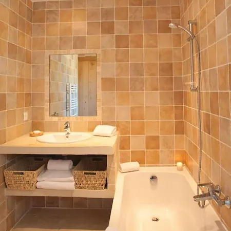 Tarrabucceta Sleeps 4 Pool Air Con Wifi ヴィラ フィガリ